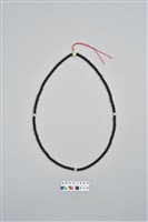 柯象木乃伊早期衣物—佛珠藏品圖，第1張